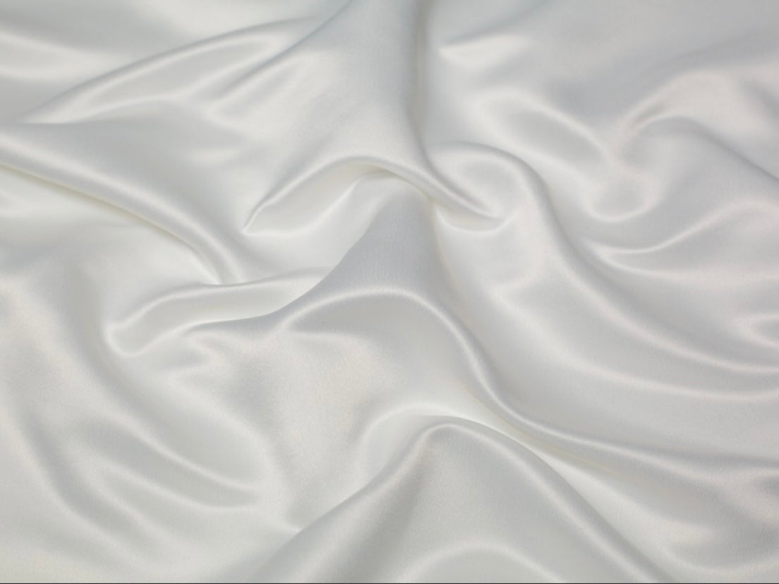 Samarah’s Flowy Fantasy-Inspired Dress